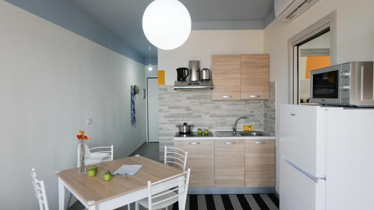 Babyaccommodation Family Panoramic I Pietra Ligure Exterior foto