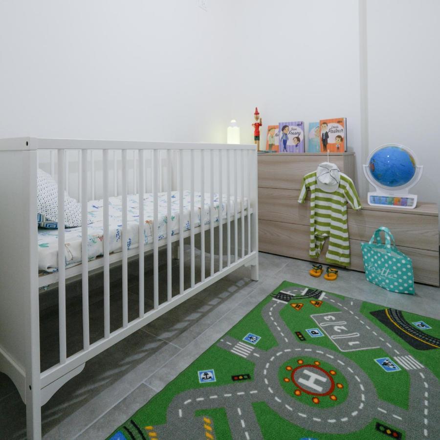 Babyaccommodation Family Panoramic I Pietra Ligure Exterior foto