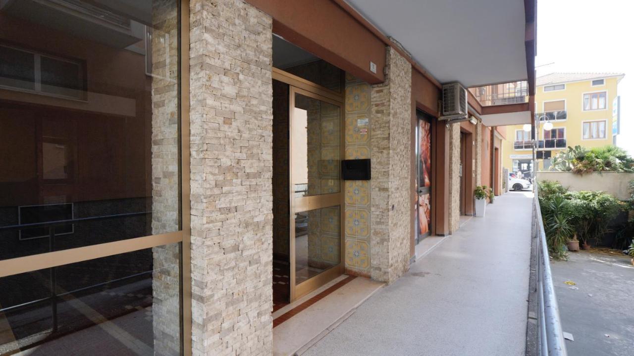 Babyaccommodation Family Panoramic I Pietra Ligure Exterior foto
